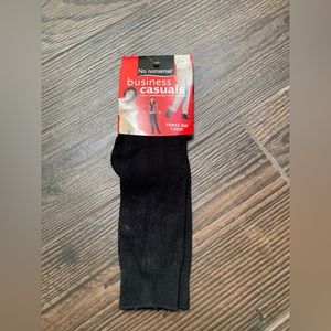 NWT Business Triple Rib Crew Casual Socks